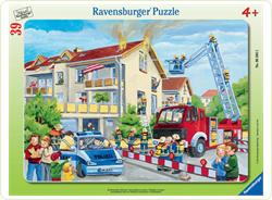 Puzzle Pompieri in actiune, 39 piese